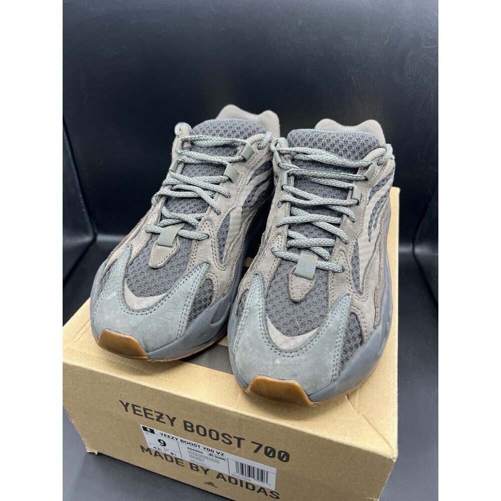 adidas Yeezy Boost 700 V2 'Geode' Men’s Size 9 (EG6860) OG ALL